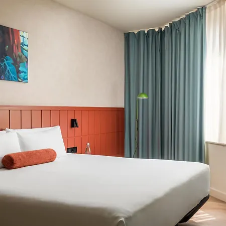 Отель Bypillow Amari 2*