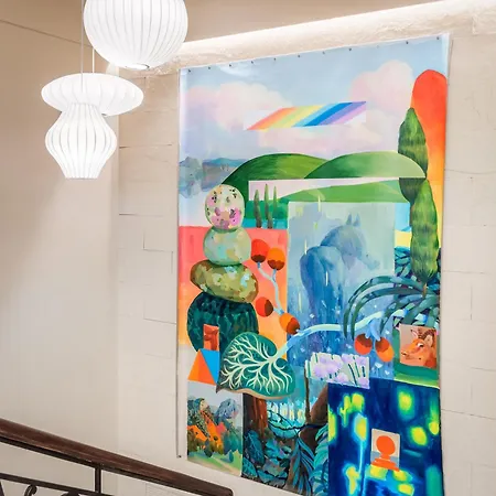 Bypillow Amari Отель Бильбао